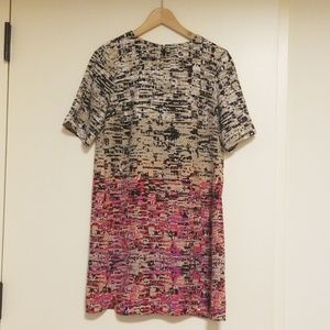 Abstract print shift dress